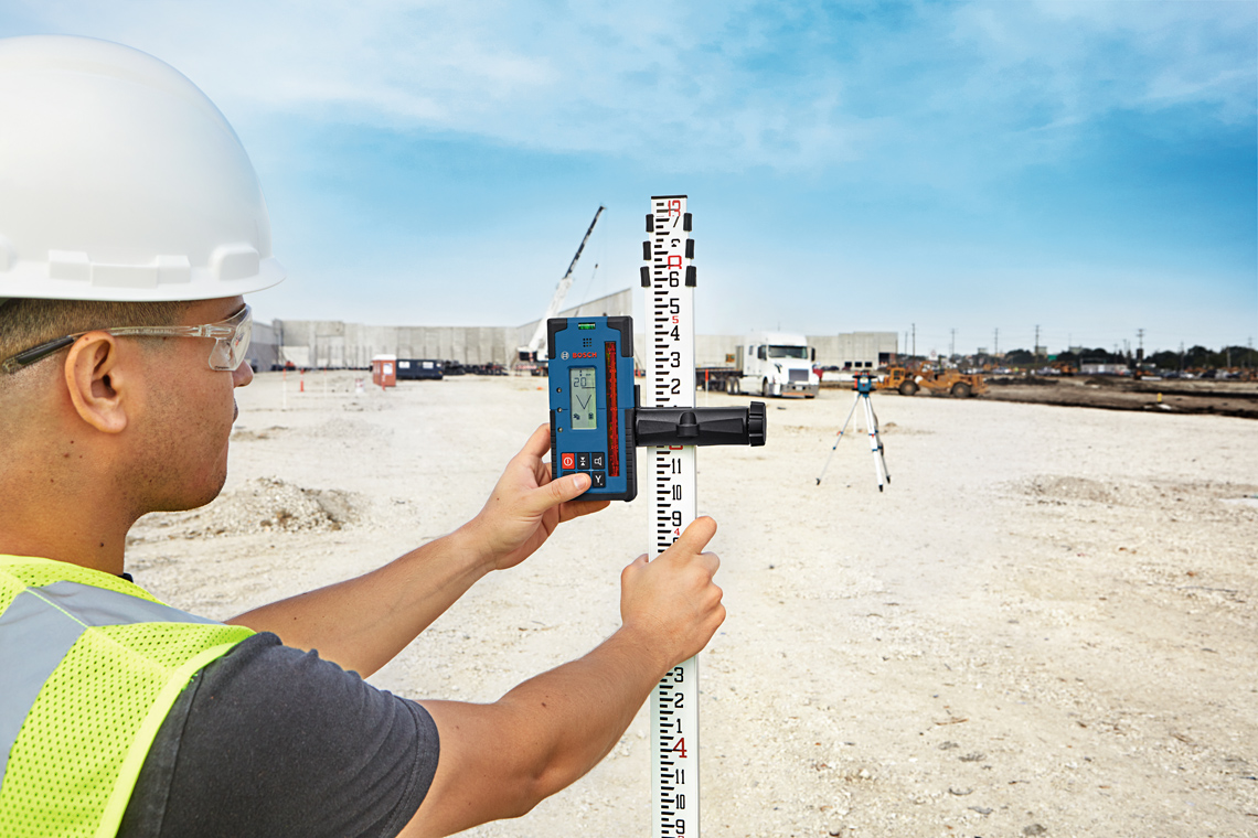 受光器「LR60」(標準付属品)